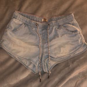 “Roxy” jean short shorts